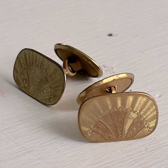 Other - Antique 1920s gold toned cufflinks